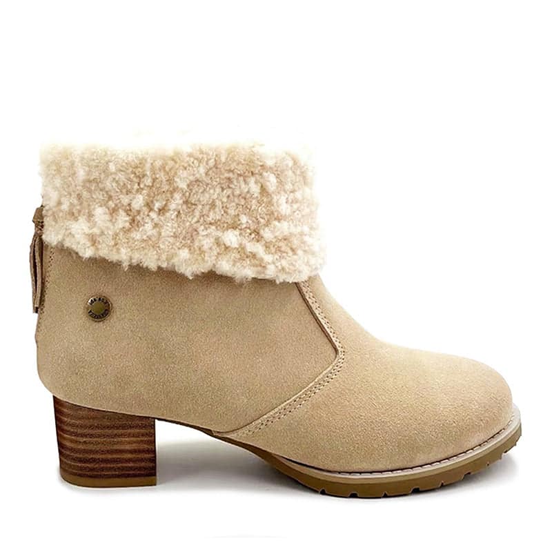 josephine-curly-wool-sheepskin-boots-original-ugg-australia-classic-3.jpg